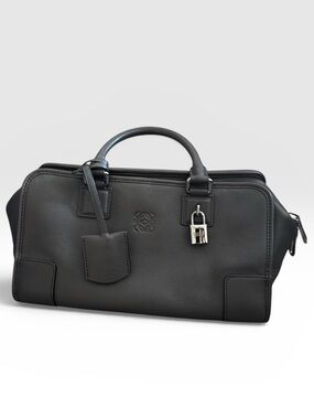 LOEWE Amazona 28 — Dark Brown Leather | Lock & Key Included